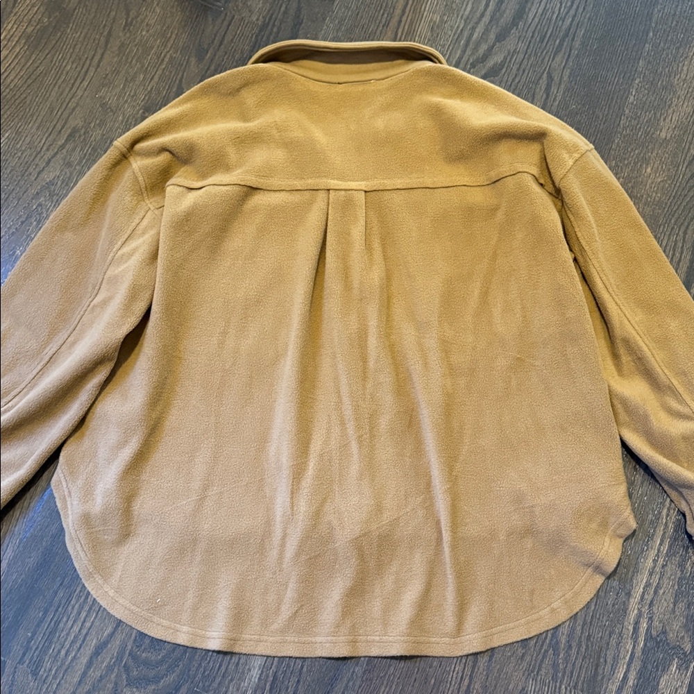 Camel Utility Shacket - Picture 4 of 5